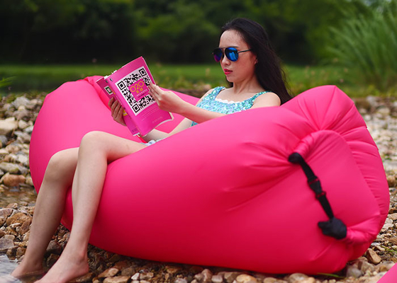 China Outdoor Folding Pink Inflatable Air Bag Chair For Beach Rentals 260 * 70CM supplier